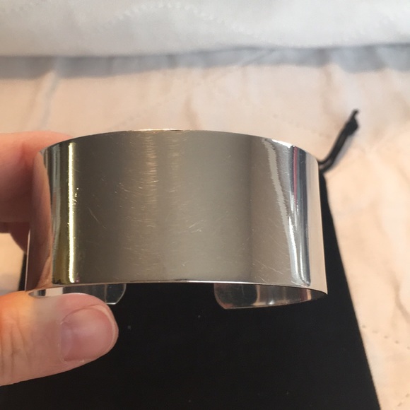 🌸5/$25🌸 Silver (in color) Bangle Cuff Bracelet - Picture 2 of 5